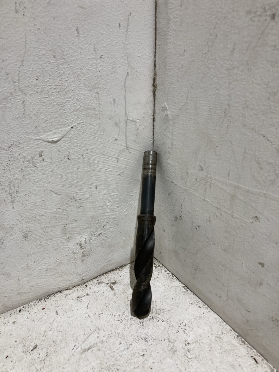 Lot 74  
            Birmingham - Collection Only 

                
ASSORTMENT OF WINDOW WIPERS - Image 2