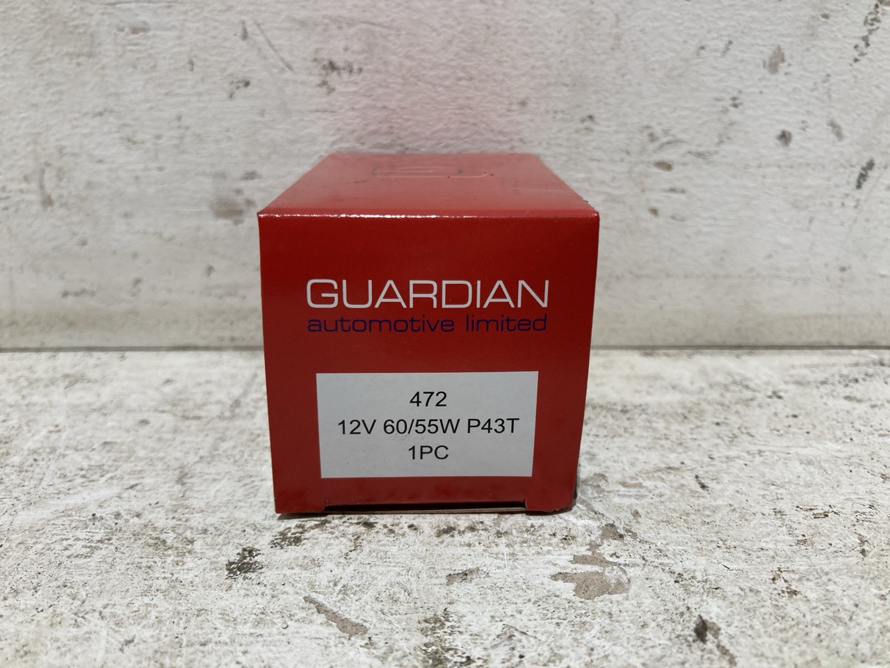 Lot 76  
            Birmingham - Collection Only 

                
ASSORTMENT OF LORRY PARTS TO INCLUDE LIGHT BULBS - Image 4