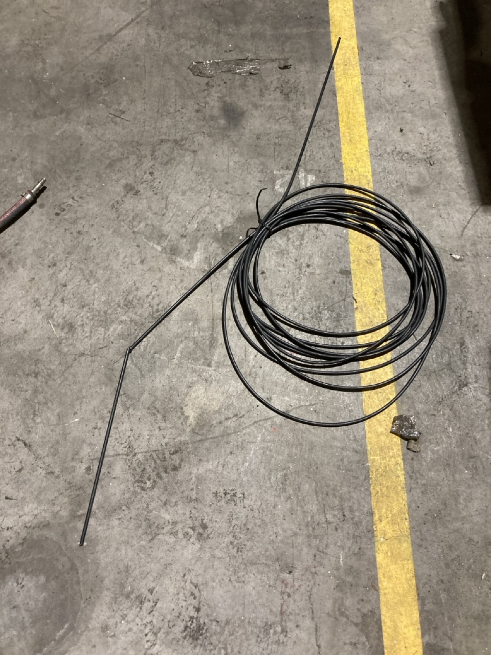 Lot 80  
            Birmingham - Collection Only 

                
ASSORTMENT OF POWER CABLES & HOSES - Image 4