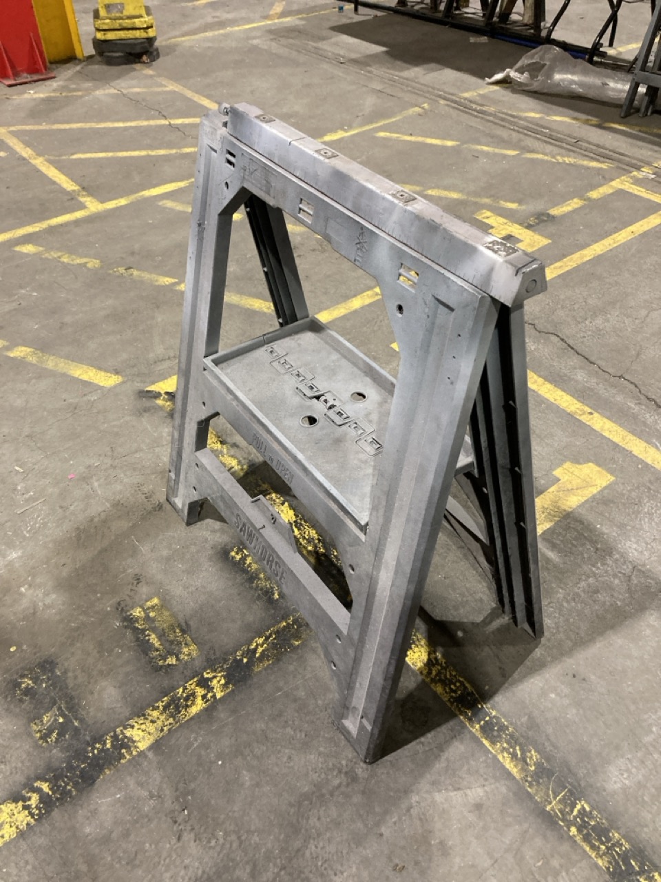 Lot 87  
            Birmingham - Collection Only 

                
QUANTITY OF WORK BENCHES - Image 3