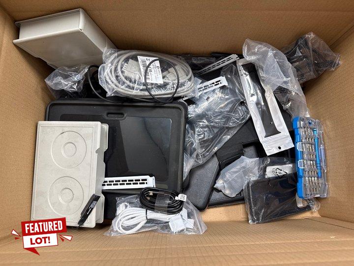 Lot 123  
            Marchington - Parcel Delivery Only 

                
BOX OF ASSORTED ITEMS TO INCLUDE WATCH STRAP, VODAFONE WI-FI HUB, CABLES, MONITOR...