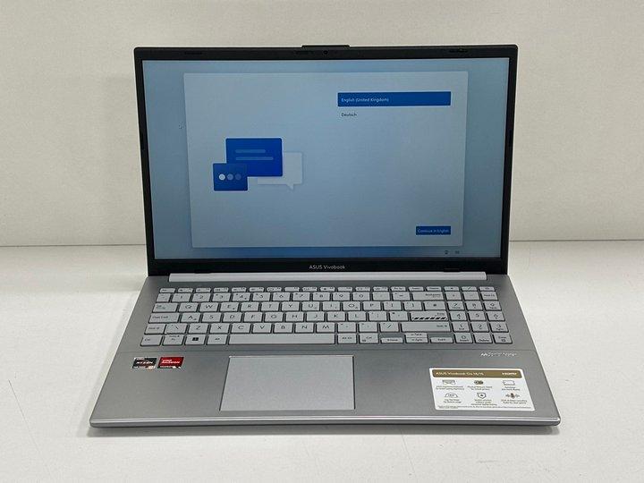 Lot 172  
            Marchington - Parcel Delivery Only 

                
ASUS VIVOBOOK GO 15 512GB LAPTOP: MODEL NO E1504FAF (WITH CHARGER CABLE). AMD RYZ...