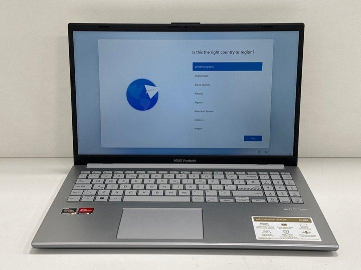 Lot 32  
            Marchington - Parcel Delivery Only 

                
ASUS VIVOBOOK GO 15 E1504FA 512GB LAPTOP. (WITH CHARGER CABLE). AMD RYZEN 3 7320U...