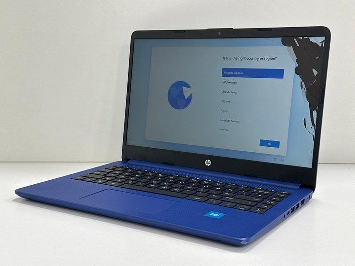 Lot 45  
            Marchington - Parcel Delivery Only 

                
HP 14S-DQ0033SA 128GB LAPTOP IN BLUE: MODEL NO 8B2L2EA#ABU (WITH BOX). INTEL CELE...
