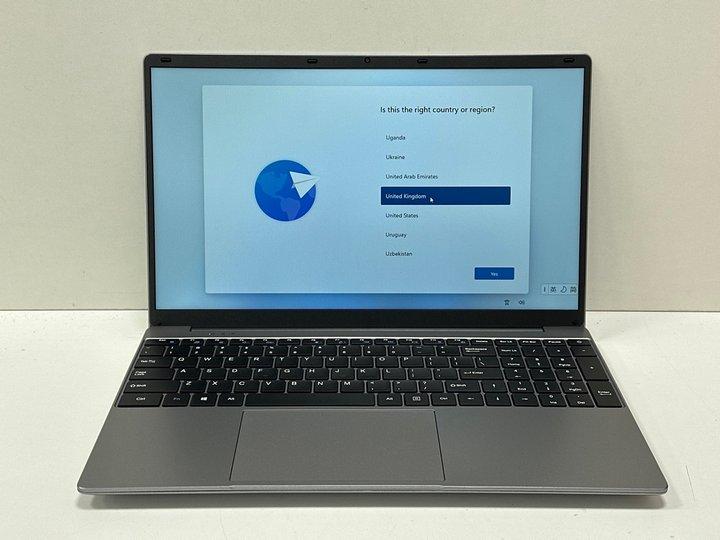 Lot 52  
            Marchington - Parcel Delivery Only 

                
JUMPER EZBOOK S7 HI 128 GB LAPTOP IN GREY: MODEL NO JNF12 (WITH BOX & MAINS POWER...