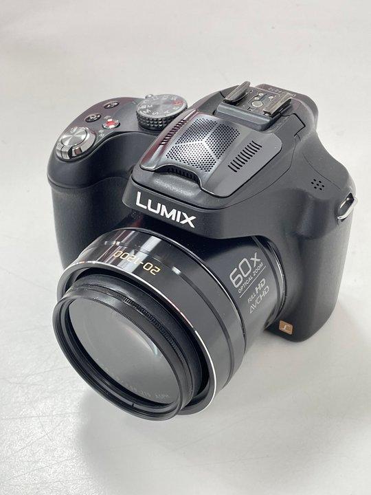 Lot 66  
            Marchington - Parcel Delivery Only 

                
PANASONIC LUMIX FZ72 BRIDGE CAMERA. (WITH BOX, STRAP & BATTERY) [JPTM151758]