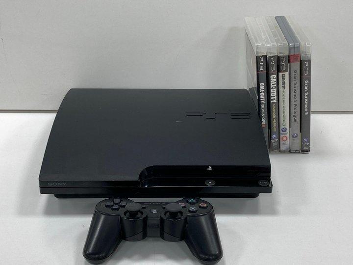 Lot 79  
            Marchington - Parcel Delivery Only 

                
SONY PLAYSTATION 3 SLIM 160 GB GAMES CONSOLE IN BLACK: MODEL NO CECH-2503A (WITH ...