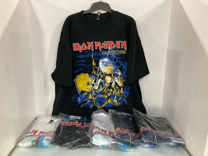 Lot 120  
            Marchington SR13 - Parcel Delivery Only 

                
QTY OF ASSORTED IRON MAIDEN T-SHIRTS TO INCLUDE IRON MAIDEN LIVE AFTER DEATH RETR...