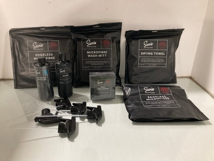 Lot 127  
            Marchington SR13 - Parcel Delivery Only 

                
QTY OF ASSORTED SAM'S DETAILING ITEMS TO INCLUDE WAX APPLICATOR: LOCATION - WH4