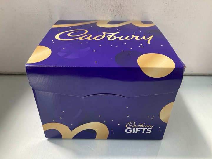 Lot 176  
            Marchington SR13 - Parcel Delivery Only 

                
QTY OF ASSORTED CONFECTIONERY ITEMS TO INCLUDE CADBURY FAVOURITES SELECTION -BBE ...