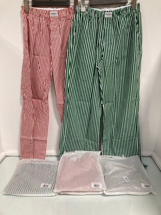 Lot 270  
            Marchington SR13 - Parcel Delivery Only 

                
QTY OF ASSORTED SPELTHAM LONDON PYJAMA BOTTOMS IN SIZE: SMALL: LOCATION - H14
