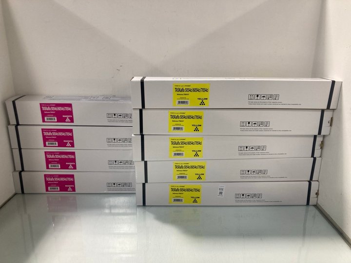 Lot 333  
            Marchington SR13 - Parcel Delivery Only 

                
QTY OF TONER IN YELLOW AND MAGENTA FOR USE IN KYOCERA - REF: TK8555: LOCATION - H10