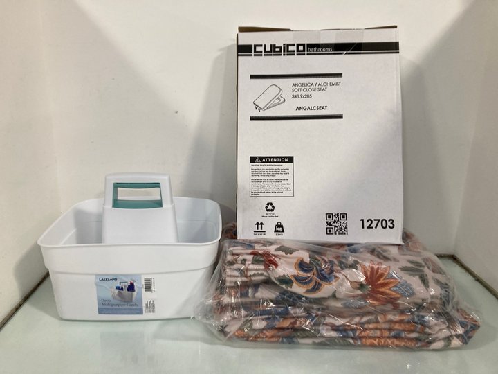 Lot 389  
            Marchington SR13 - Parcel Delivery Only 

                
3 X ASSORTED HOUSEHOLD ITEMS TO INCLUDE LAKELAND DEEP MULTIPURPOSE CADDY: LOCATIO...