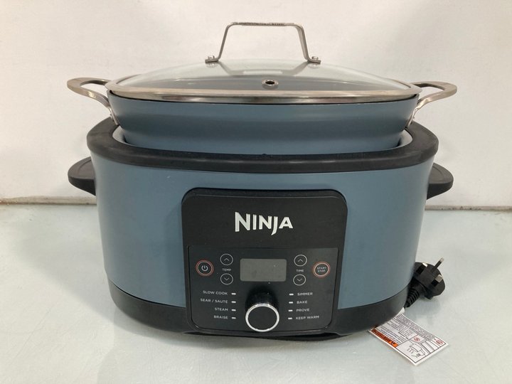 Lot 392  
            Marchington SR13 - Parcel Delivery Only 

                
NINJA FOODI POSSIBLE COOKER: LOCATION - H7