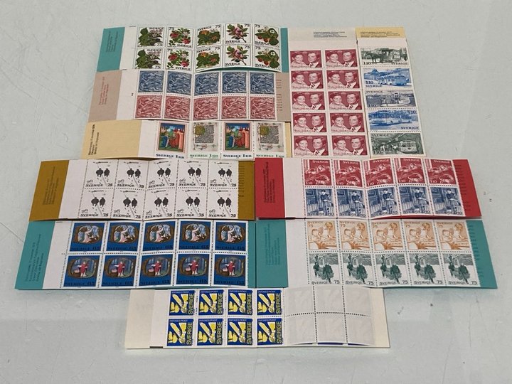 Lot 518  
            Marchington SR13 - Parcel Delivery Only 

                
TEN FULL BOOKS OF MINT UNUSED VINTAGE SWEDISH STAMPSY: LOCATION - H1