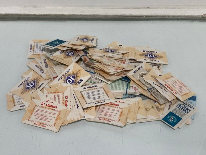 Lot 529  
            Marchington SR13 - Parcel Delivery Only 

                
A COLLECTION OF VINTAGE REDEEMABLE CIGARETTE TOKENS: LOCATION - H1