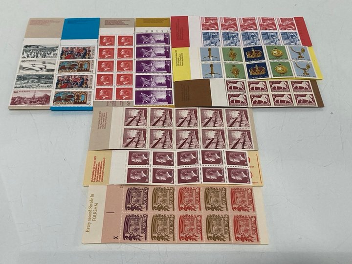 Lot 535  
            Marchington SR13 - Parcel Delivery Only 

                
TEN FULL BOOKS OF MINT UNUSED VINTAGE SWEDISH STAMPS: LOCATION - H1