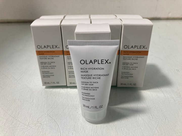 Lot 57  
            Marchington SR13 - Parcel Delivery Only 

                
9 X OLAPLEX RICH HYDRATION MASK 30ML: LOCATION - WH1