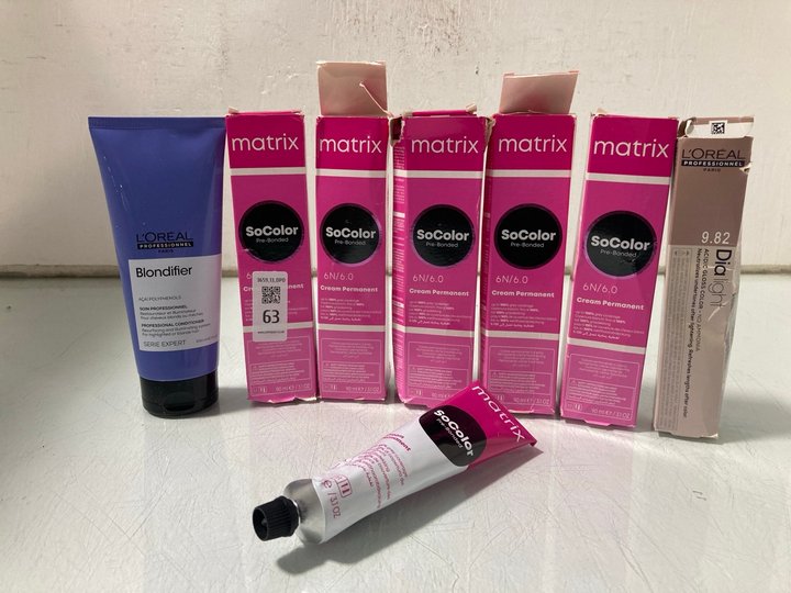 Lot 63  
            Marchington SR13 - Parcel Delivery Only 

                
QTY OF ASSORTED HEALTH AND BEAUTY ITEMS TO INCLUDE MATRIX SOCOLOR PRE-BONDED CREA...