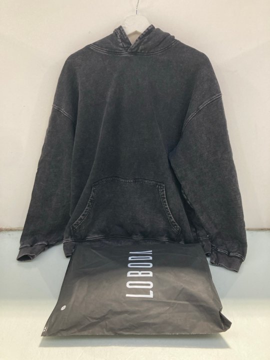 Lot 654  
            Marchington SR13 - Parcel Delivery Only 

                
2 X LOBODA DENIM EFFECT HOODIE IN FADED BLACK - UK SIZE: MEDIUM: LOCATION - G5
