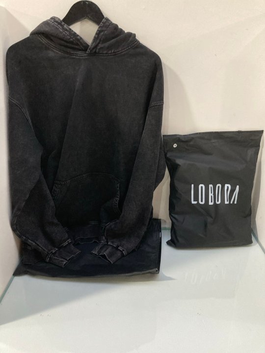 Lot 670  
            Marchington SR13 - Parcel Delivery Only 

                
2 X LOBODA ACID WASH HOODIES IN BLACK - UK M: LOCATION - G6