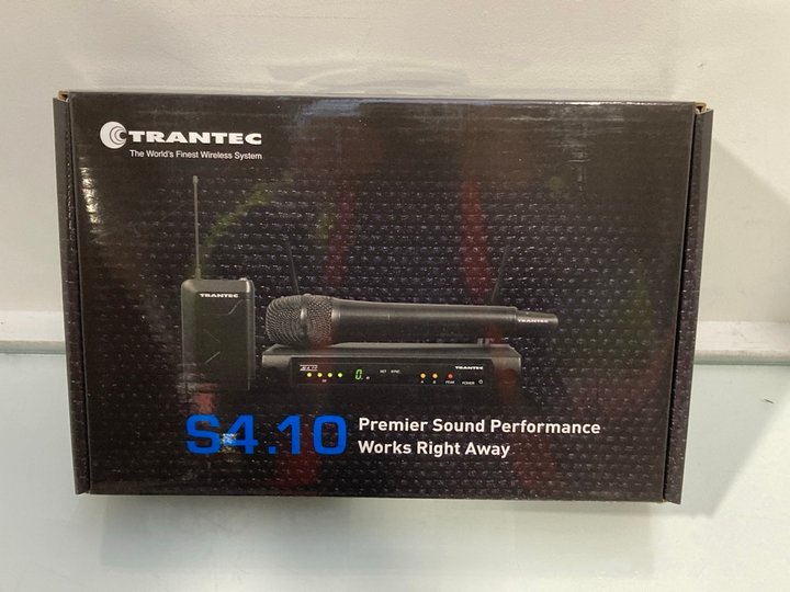 Lot 672  
            Marchington SR13 - Parcel Delivery Only 

                
TRANTEC S4.10 UHF HEADWORN SYSTEM WITH HM33 HEADMIC - ORIGINAL RRP £138.00: LOCAT...