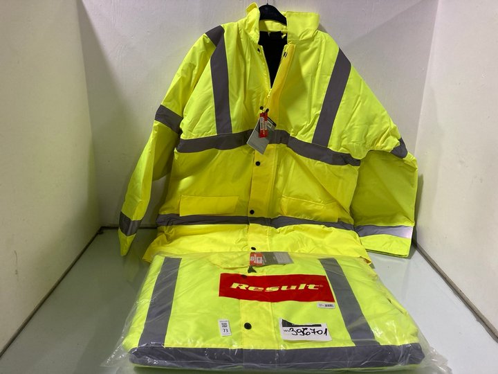 Lot 73  
            Marchington SR13 - Parcel Delivery Only 

                
2 X RESULT HI-VIS WORKWEAR JACKETS IN SIZES: XL & 3XL: LOCATION - WH1