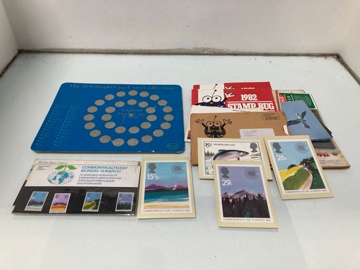 Lot 742  
            Marchington SR13 - Parcel Delivery Only 

                
A COLLECTION OF MINT STMAP PACKS, COVERS, COLLECTORS CARD ALBUMS ETC: LOCATION - G10