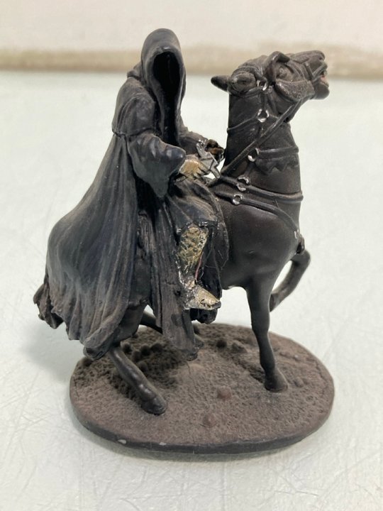Lot 764  
            Marchington SR13 - Parcel Delivery Only 

                
A LORD OF THE RINGS CAST METAL RINGWRAITH FIGURE: LOCATION - G11