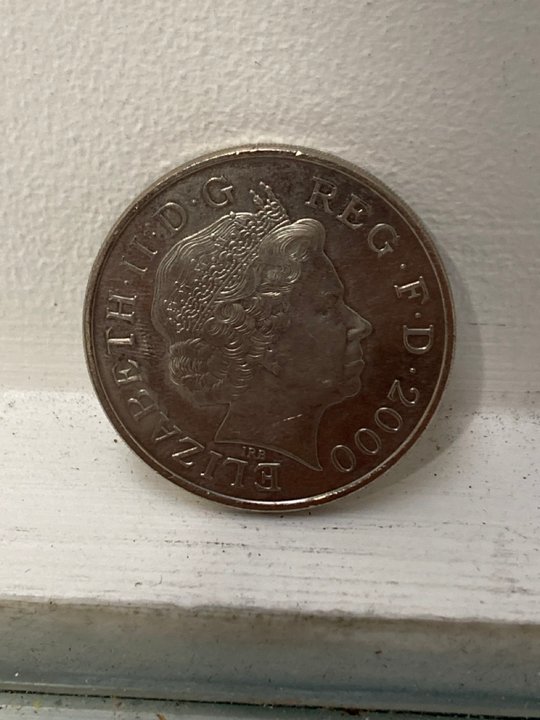 Lot 936  
            Marchington SR13 - Parcel Delivery Only 

                
100TH BIRTHDAY OF THE QUEEN MOTHER COMMEMORATIVE FIVE POUND COIN, 2000: LOCATION ...