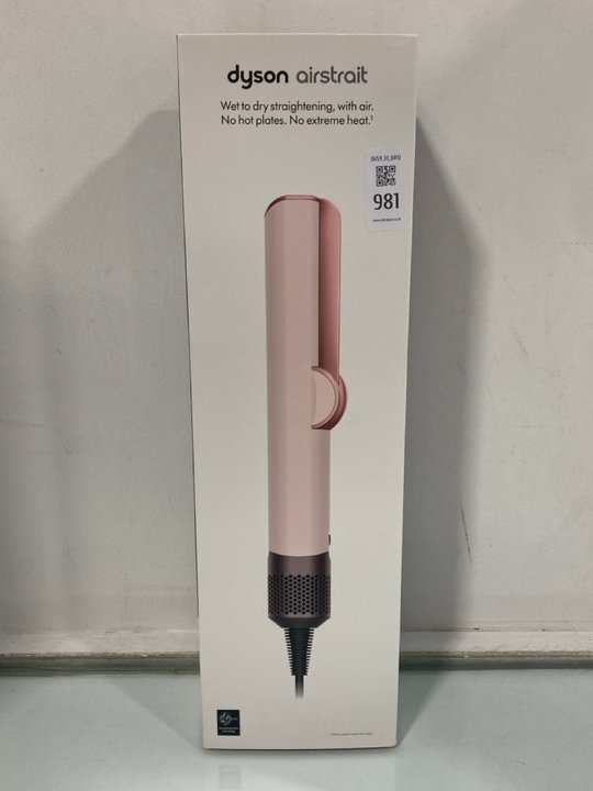 Lot 981  
            Marchington SR13 - Parcel Delivery Only 

                
DYSON AIRSTRAIT -MODEL NO HT-O1CPRGUKIE (SEALED)-ORIGINAL RRP £299.99: LOCATION -...