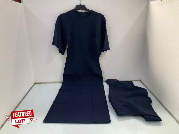 Lot 1011  
            Marchington SR10 - Parcel Delivery Only 

                
2 X TED BAKER BODYCON KNIT DRESSES IN NAVY SIZES: US 1 & US 4 COMBINED ORIGINAL R...