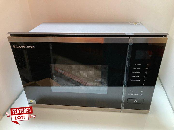 Lot 1027  
            Marchington SR10 - Parcel Delivery Only 

                
RUSSELL HOBBS BUILT IN 20 LITRE STAINLESS STEEL TOUCH CONTROL DIGITAL MICROWAVE W...