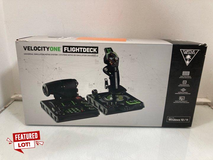Lot 1082  
            Marchington SR10 - Parcel Delivery Only 

                
TURTLE BEACH VELOCITY ONE FLIGHT DECK ORIGINAL RRP: £380: LOCATION - DR9