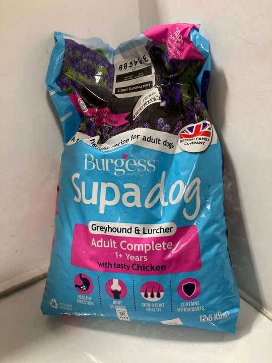 Lot 1139  
            Marchington SR10 - Parcel Delivery Only 

                
BURGESS SUPADOG GREYHOUND & LURCHER TASTY CHICKEN DOG FOOD - BBE 10/26: LOCATION ...