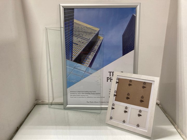 Lot 1145  
            Marchington SR10 - Parcel Delivery Only 

                
3 X ASSORTED HOUSEHOLD ITEMS TO INCLUDE RIPIANO VETRO DECORATIVE GLASS PANEL: LOC...