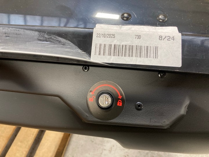 Lot 12  
            Marchington SR17 - Delivery or Collection 

                
MODULA CIAO 340L GLOSSY BLACK ROOF BOX - ORIGINAL RRP - £200: LOCATION - A4 - Image 4