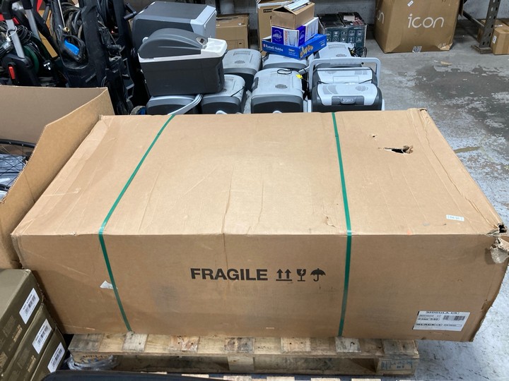 Lot 157  
            Marchington SR17 - Delivery or Collection 

                
MODULA CIAO 340L GLOSSY BLACK ROOF BOX - ORIGINAL RRP - £200: LOCATION - A4 - Image 3