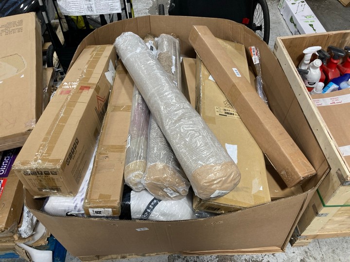 Lot 166  
            Marchington SR17 - Delivery or Collection 

                
PALLET OF ASSORTED HOMEWARE ITEMS TO INCLUDE ALPINE LARGE BUTLERS TABLE IN WHITE:... - Image 2