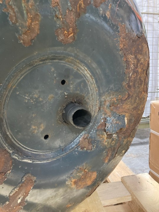 Lot 185  
            Marchington SR17 - Delivery or Collection 

                
ATIKER LPG GAS TANK IN GREY: LOCATION - A4 (KERBSIDE PALLET DELIVERY) - Image 4