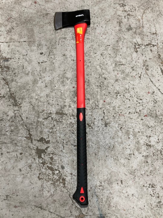 Lot 196  
            Marchington SR17 - Delivery or Collection 

                
PALLET OF ASSORTED ITEMS TO INCLUDE SET OF 4 CERAMIC GLAZED STYLE CANDLE HOLDERS:... - Image 2