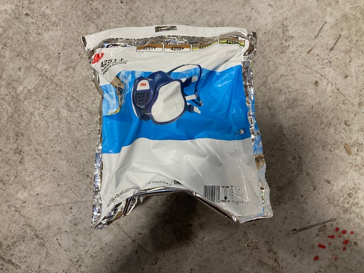 Lot 198  
            Marchington SR17 - Delivery or Collection 

                
PALLET OF 3M GAS/VAPOUR AND PARTICULATE RESPIRATOR FACE MASKS: LOCATION - A5 (KER... - Image 2