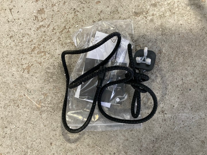 Lot 1  
            Marchington SR17 - Delivery or Collection 

                
BANG & OLUFSEN BEOSOUND A9 5TH GENERATION ICONIC WIRELESS HOME SPEAKER IN BLACK -... - Image 3