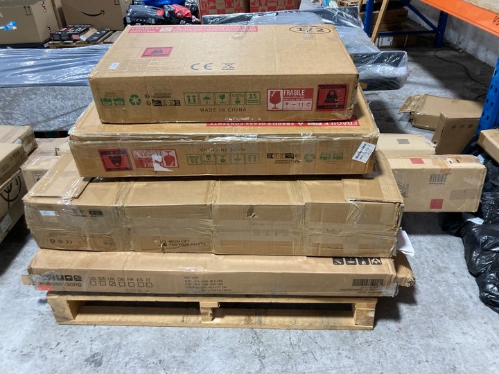 Lot 224  
            Marchington SR17 - Delivery or Collection 

                
PALLET OF ASSORTED FLAT PACK FURNITURE COMPONENTS: LOCATION - A6 (KERBSIDE PALLET...