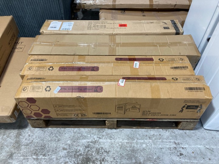 Lot 226  
            Marchington SR17 - Delivery or Collection 

                
4 X ASSORTED OUTDOOR GARDEN SHELTERS TO INCLUDE EAGLE PEAK 10FT X 10FT CANOPY: LO...