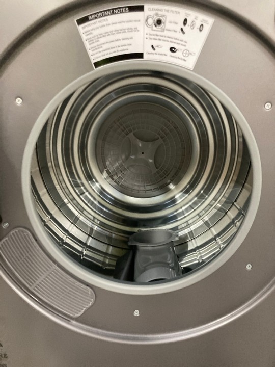 Lot 228  
            Marchington SR17 - Delivery or Collection 

                
HOMCOM COMPACT STYLE TUMBLE DRYER IN GREY : MODEL 853-025V70GY: LOCATION - A6 - Image 2