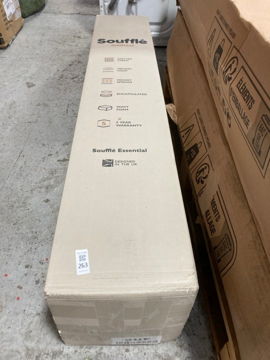 Lot 263  
            Marchington SR17 - Delivery or Collection 

                
SOUFFLE ESSENTIALS ROLLED DOUBLE MATTRESS: LOCATION - B4