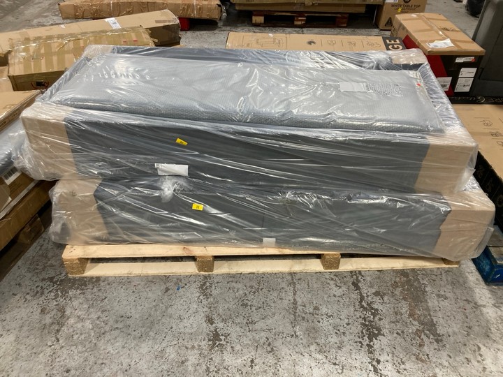 Lot 281  
            Marchington SR17 - Delivery or Collection 

                
SET OF NON-SPRUNG SUPERKING SIZE DIVAN BASES WITH MATCHING HEADBOARD IN GREY FABR...