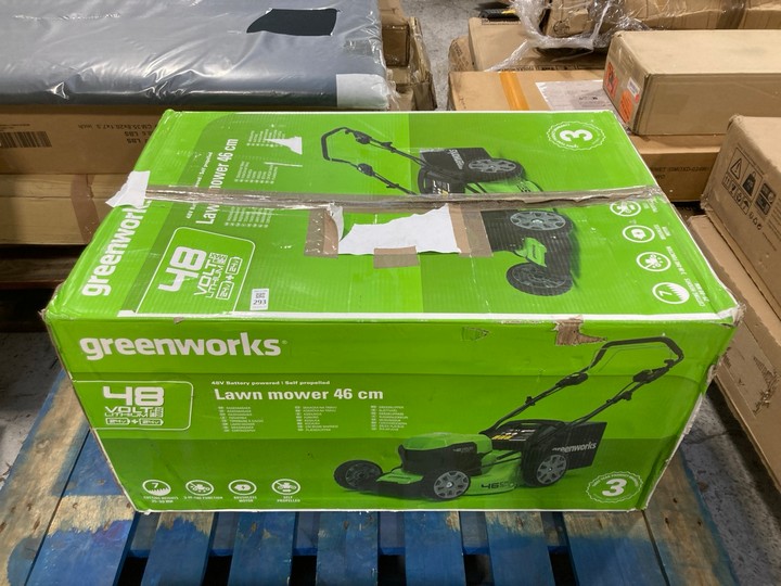 Lot 293  
            Marchington SR17 - Delivery or Collection 

                
GREENWORKS 48V BATTERY POWERED SELF PROPELLED 46CM LAWNMOWER: LOCATION - B6