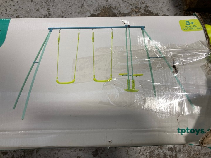 Lot 298  
            Marchington SR17 - Delivery or Collection 

                
TP TOYS DOUBLE SWING SET WITH GLIDER: LOCATION - B7 - Image 2